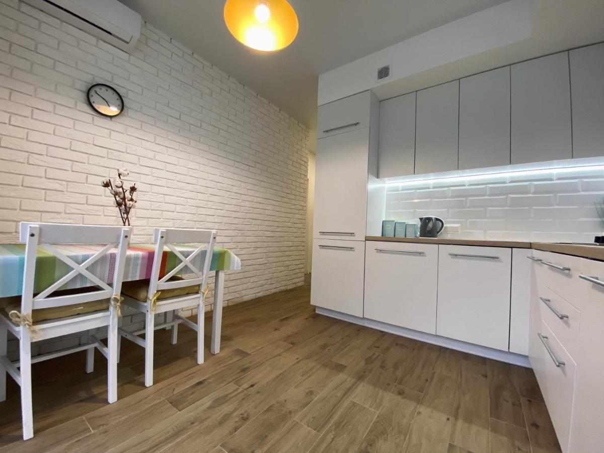 Scandinavian Apartment На Марсельской クリーズハニュカ エクステリア 写真